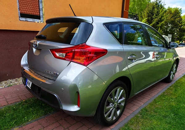 Toyota Auris cena 53700 przebieg: 131834, rok produkcji 2013 z Węgorzewo małe 667